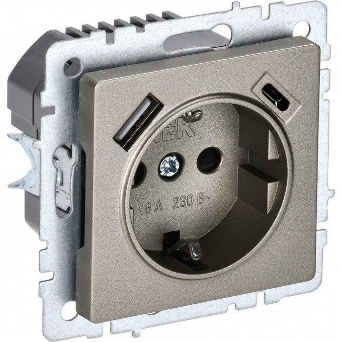 Розетка IEK BRITE РЮш11-1-БрШ 16А с USB A+C 18Вт BR-R14-16-U22-018-K37 Розетка IEK BRITE РЮш11-1-БрШ 16А с USB A+C 18Вт BR-R14-16-U22-018-K37